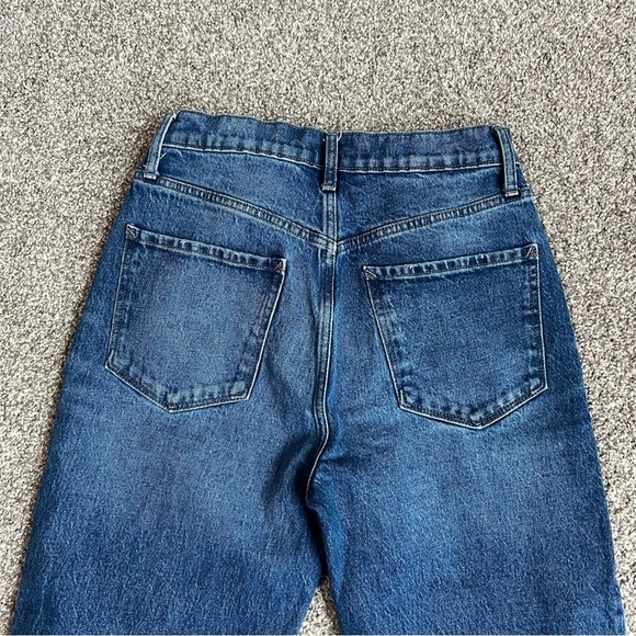 a.n.a High Rise Vintage Straight Leg Jeans Medium Wash, Size 4 - Picture 8 of 9